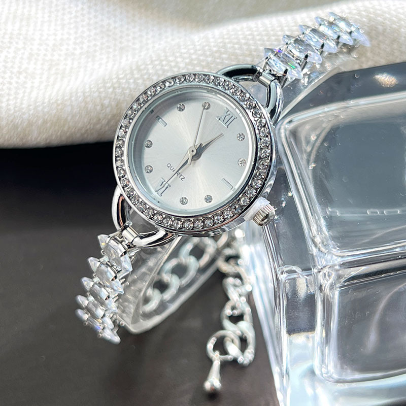 UTHAI CQ383 Fashionable Women  - Luxury Women'S Watch ulasan dan harga